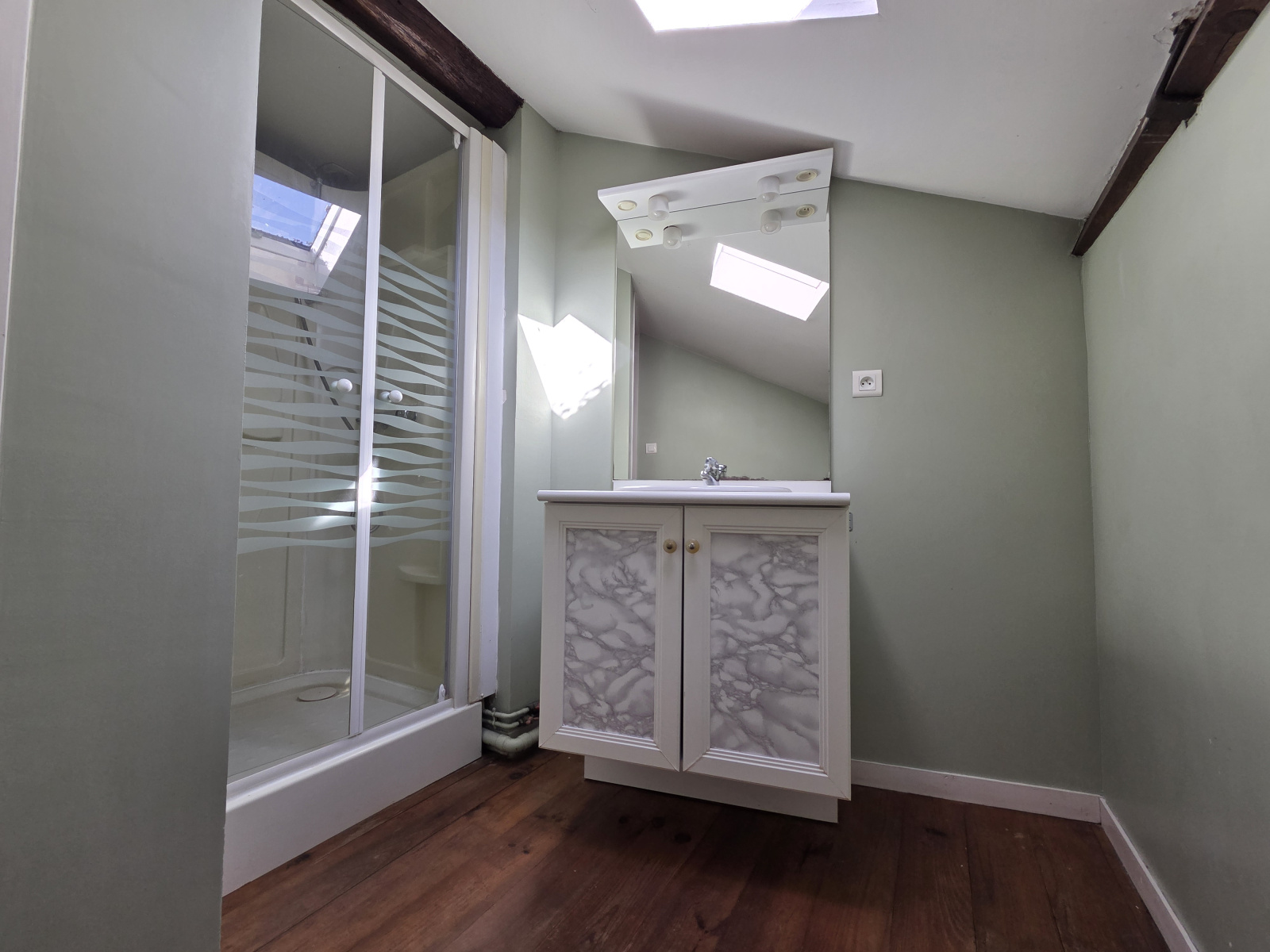 Image_, Immeuble, Saint-Léonard-de-Noblat, ref :673