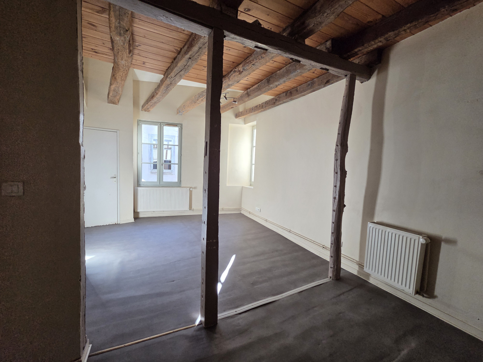 Image_, Immeuble, Saint-Léonard-de-Noblat, ref :673