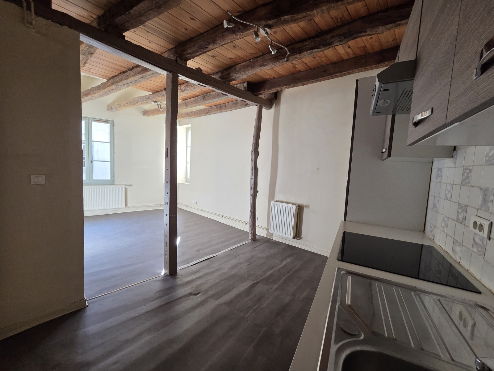 Image_, Immeuble, Saint-Léonard-de-Noblat, ref :673