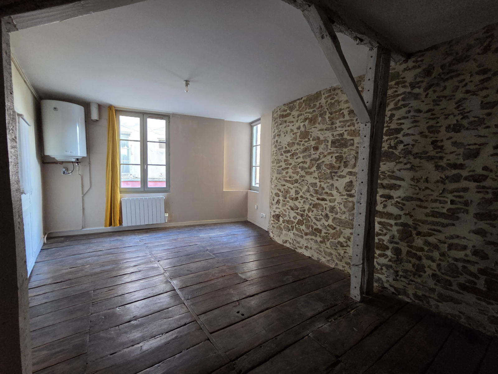 Image_, Immeuble, Saint-Léonard-de-Noblat, ref :673